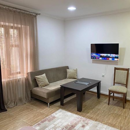 Sm Apartment 1 Γιερεβάν Εξωτερικό φωτογραφία